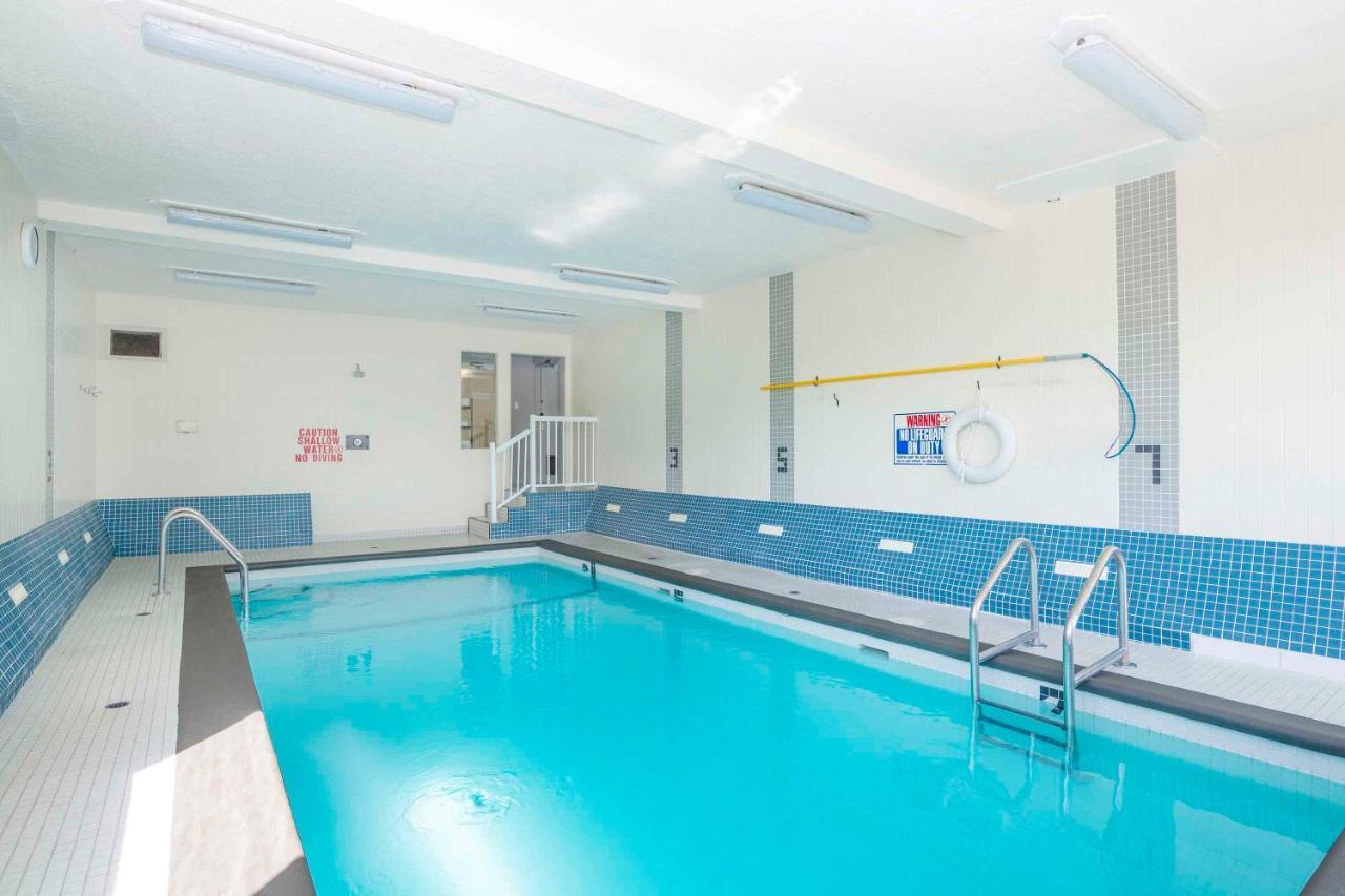Sandman Hotel & Suites Prince George Kültér fotó
